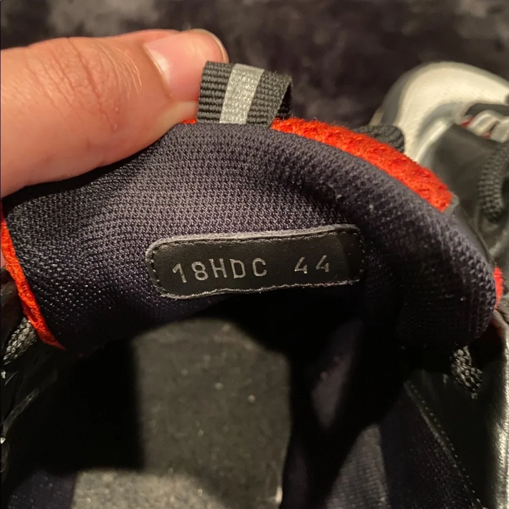 Men’s Dior b22 shoe - Picture 5 of 5